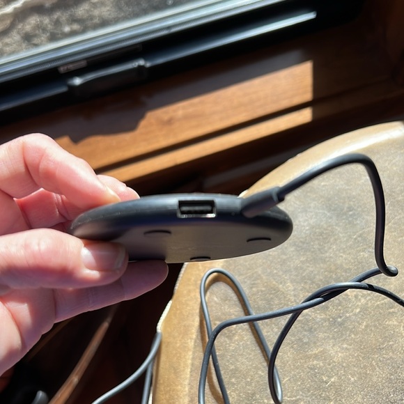 Wireless Charging Pads Ubiolabs - Picture 6 of 6